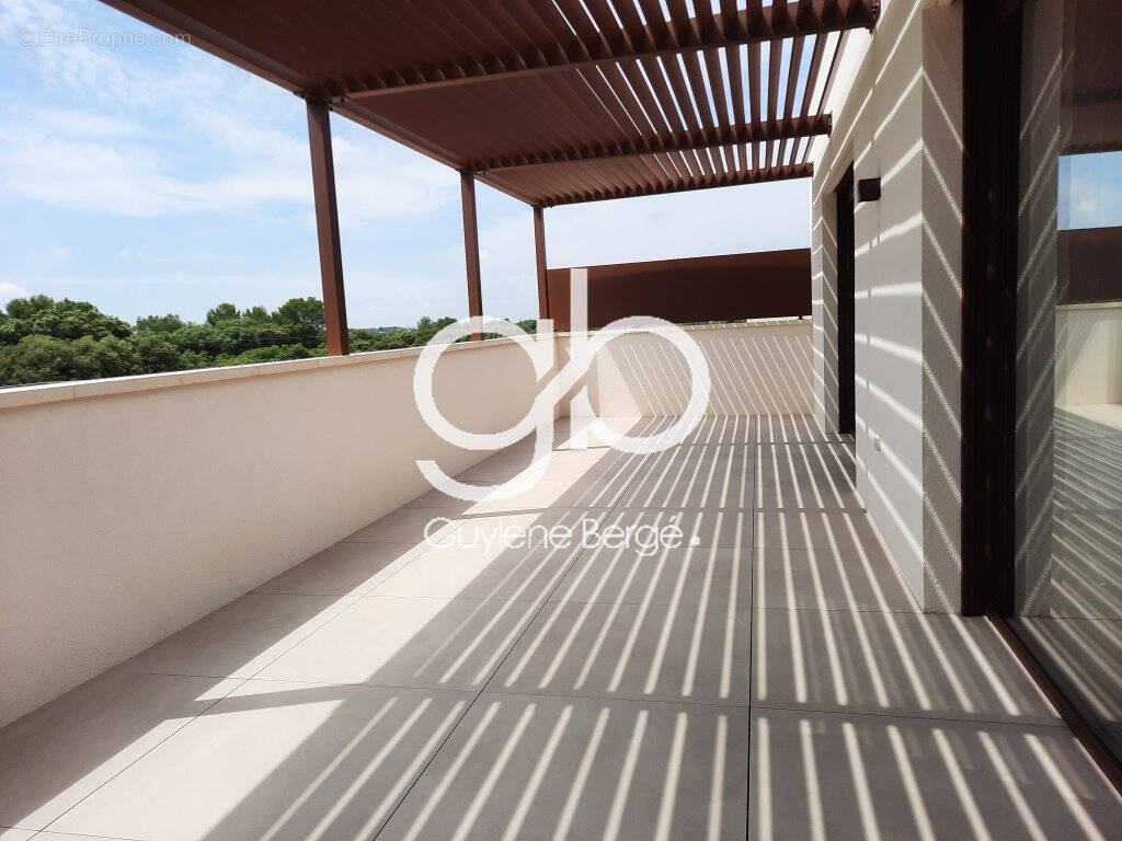 Appartement à CASTRIES