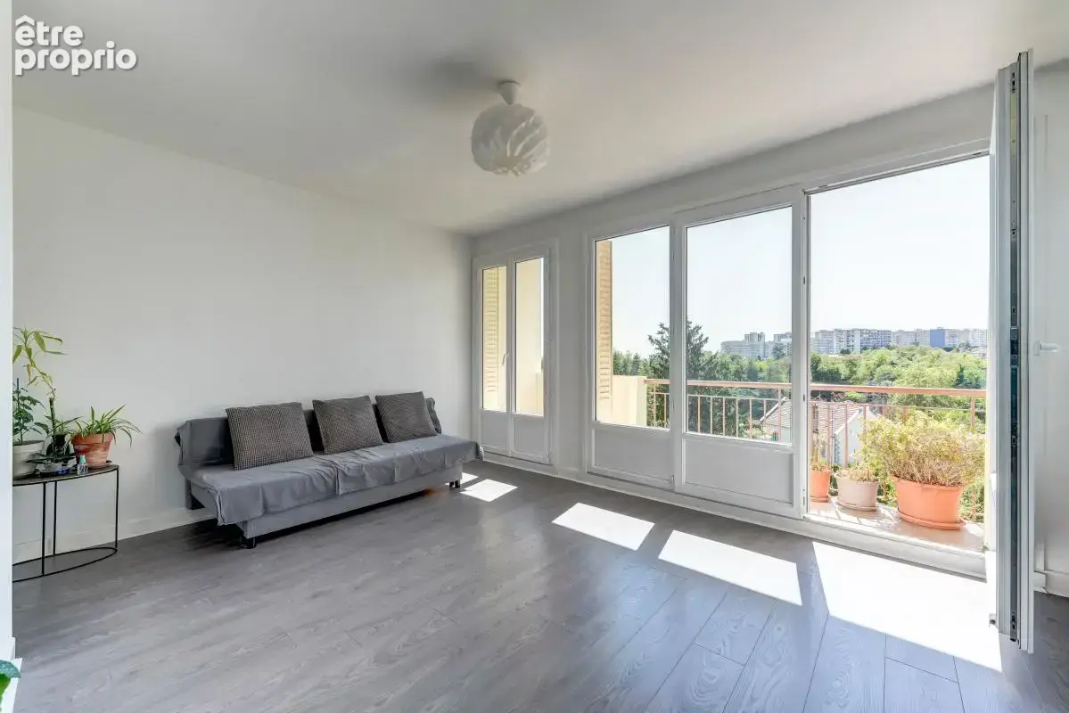 Appartement à CALUIRE-ET-CUIRE