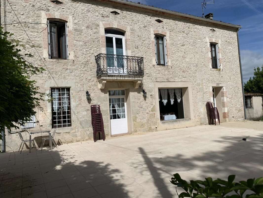 Maison en pierre avec piscine - photo 29