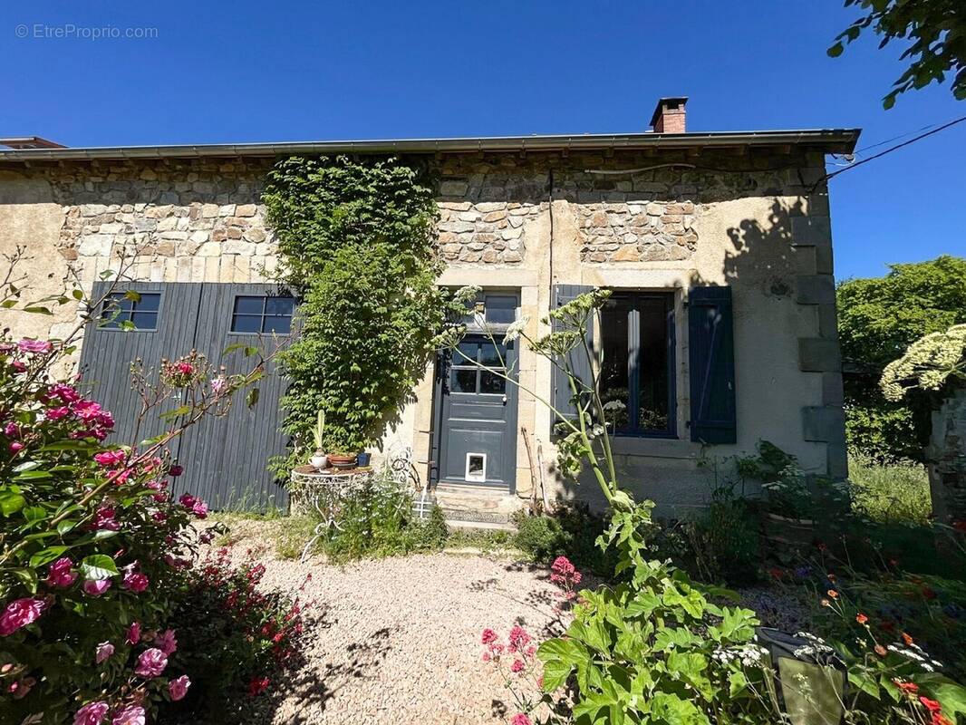 Maison à MARCILLAT-EN-COMBRAILLE