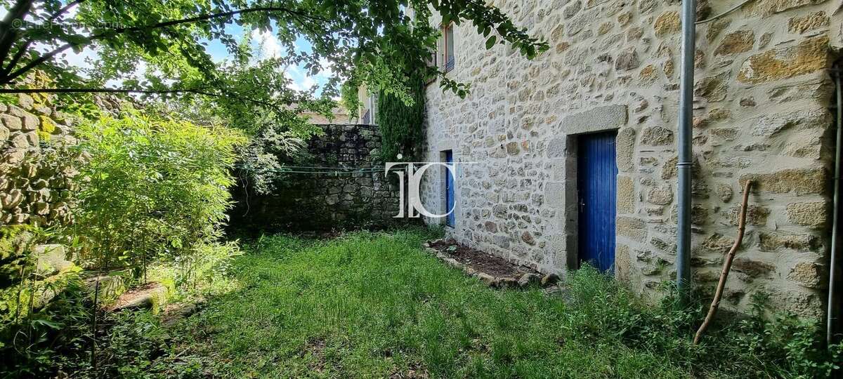 Appartement à LES ASSIONS