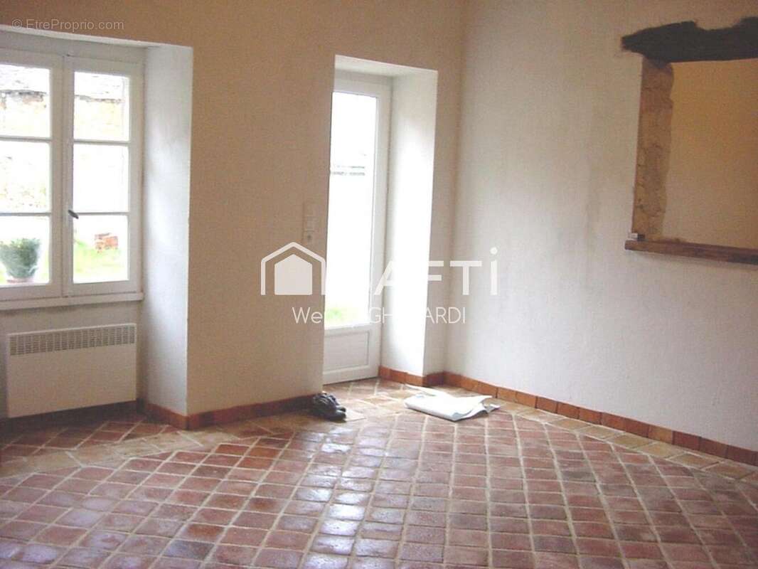 Maison 65 m² à Velleches  - photo 2