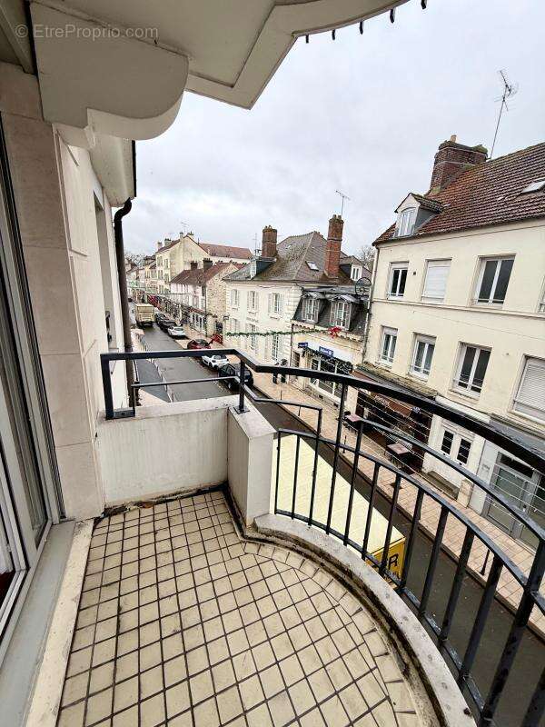 Appartement à L'ISLE-ADAM