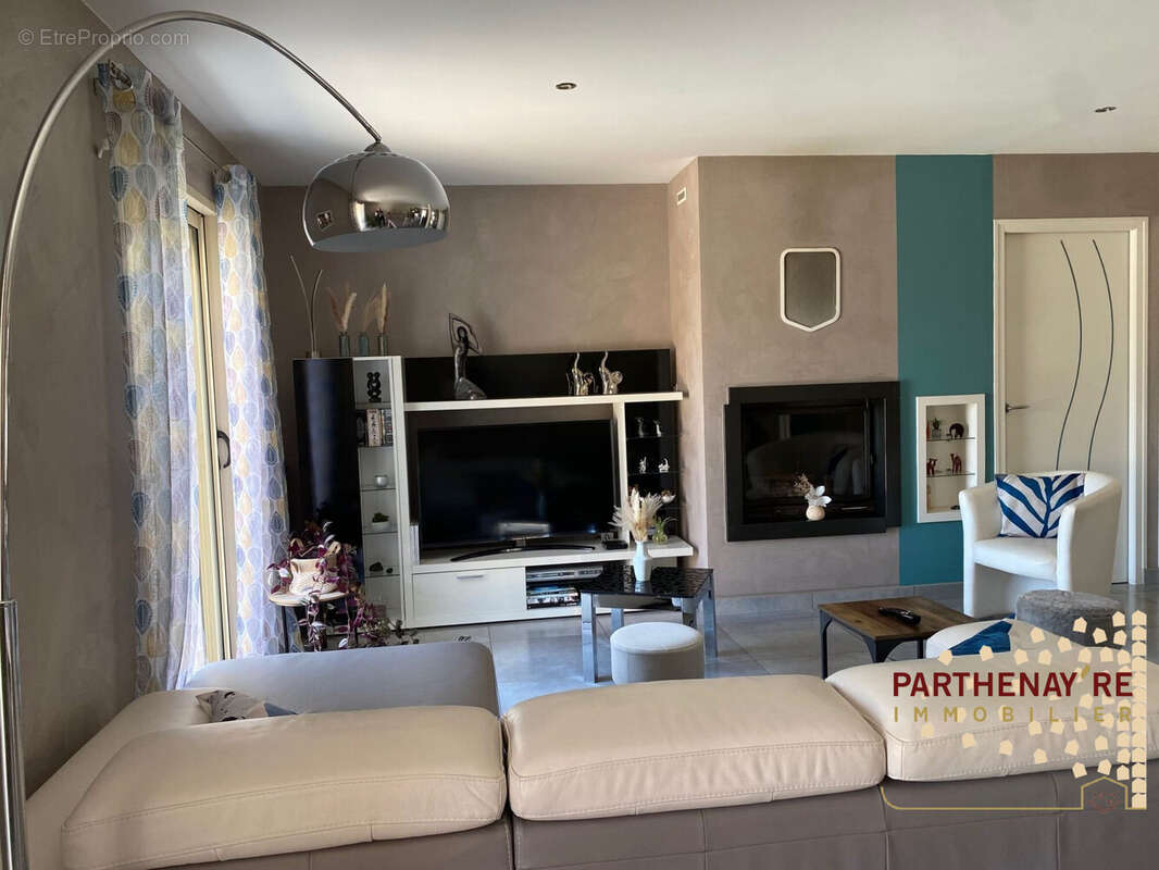 Maison à SAINT-PARDOUX