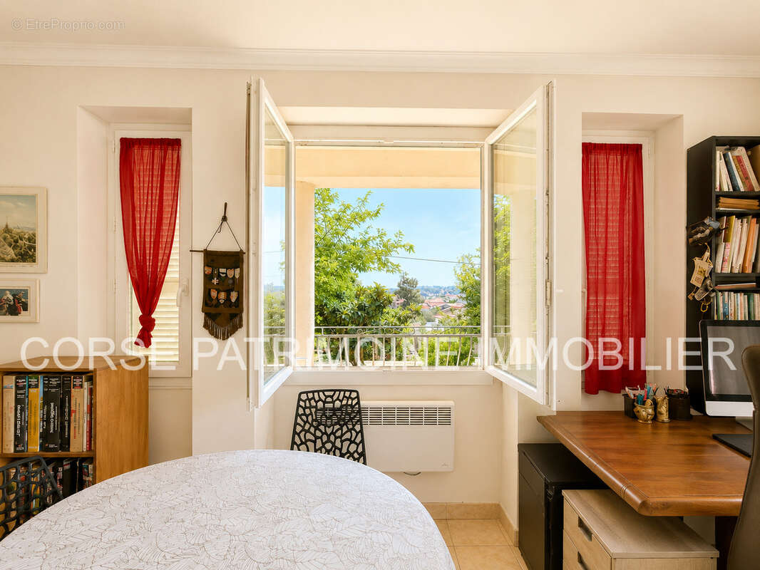 Maison au coeur d'Aleria - photo 12