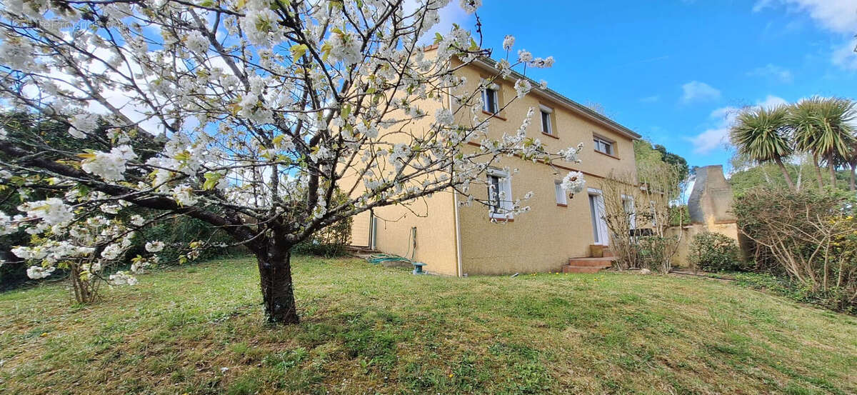 Maison à SAINT-GENIES-BELLEVUE