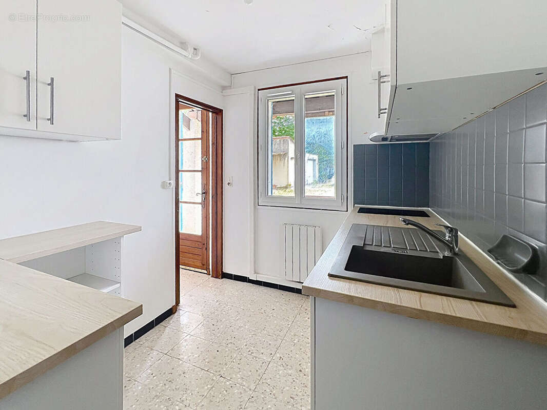 Maison 40m² à volx - photo 5