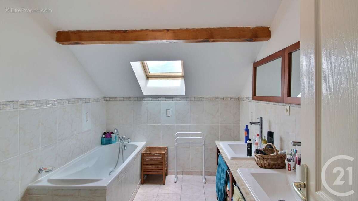Maison 133 m² à Thollon-Les-Memises  - photo 8