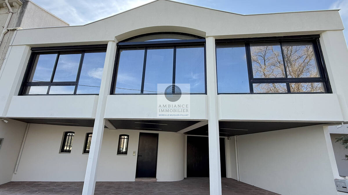 Maison à TOURNON-SUR-RHONE