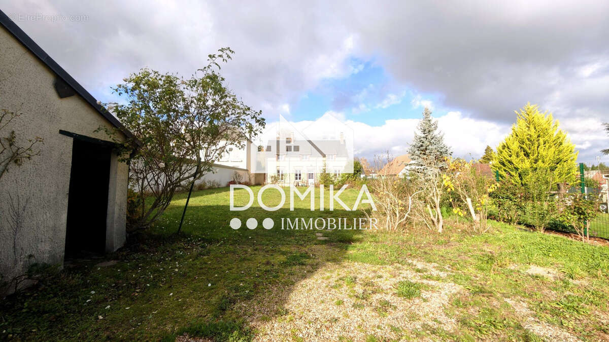 Maison à EZY-SUR-EURE