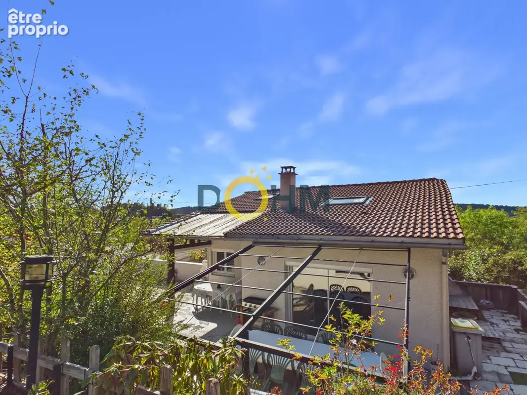 Maison familiale avec jardin, piscine et garages à Saint-Ferréol-d’Auroure - photo 22