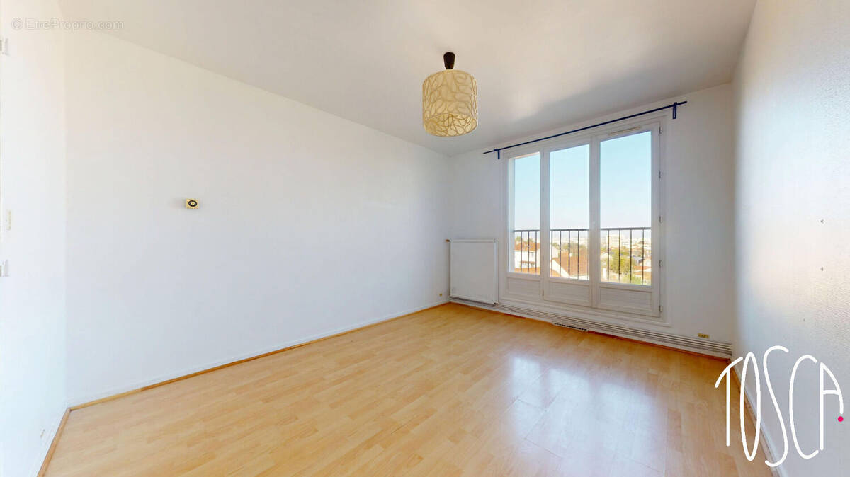 Appartement à THIAIS
