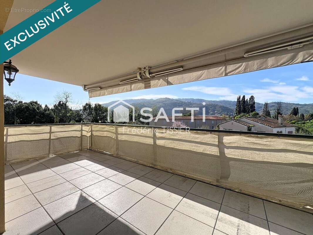 Photo 3 - Appartement à LA ROQUETTE-SUR-SIAGNE