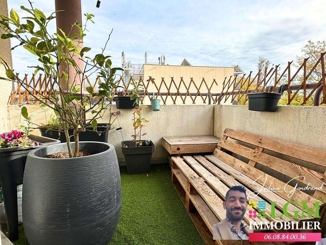 Appartement à NIMES