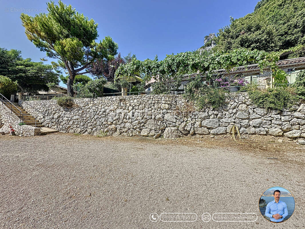 Domaine paradisiaque unique 5 hectars  au calme exceptionnel  - maison autonome 4p - vue dégagée mer - photo 4