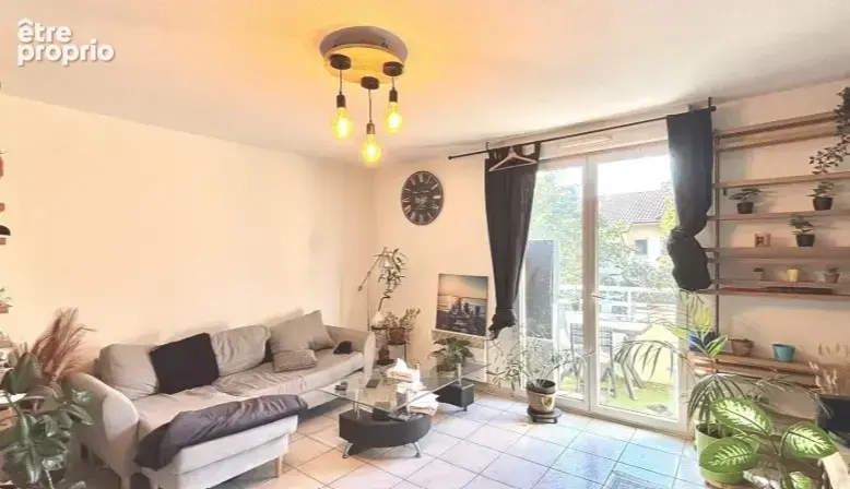 Beau 3 pieces+ balcon + parking - photo 2
