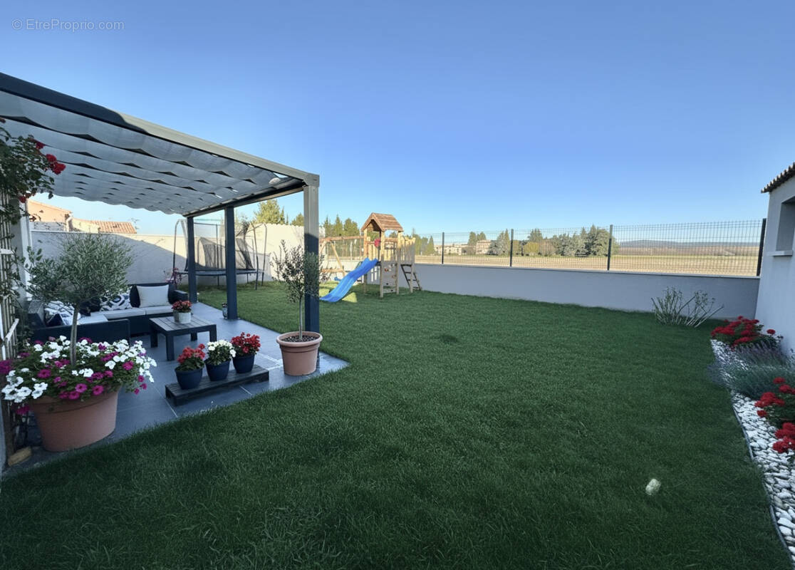 Maison à PIERRELATTE