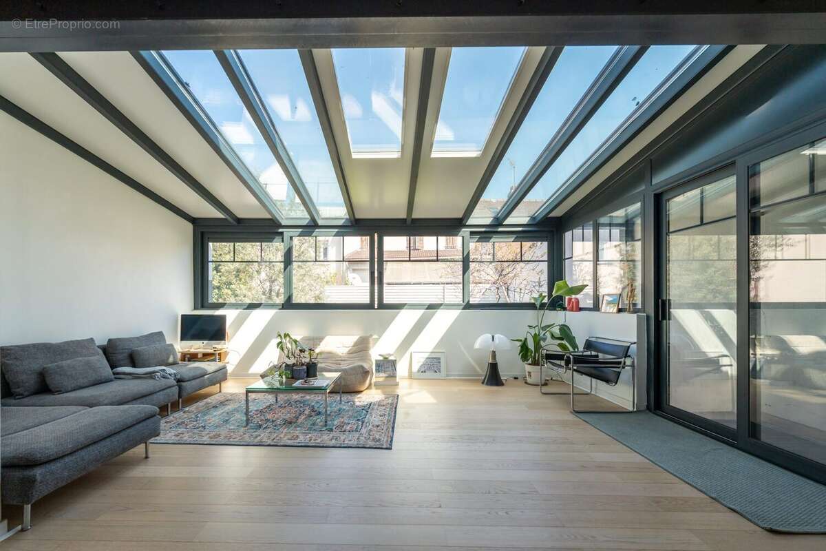 Maison à LA COURNEUVE