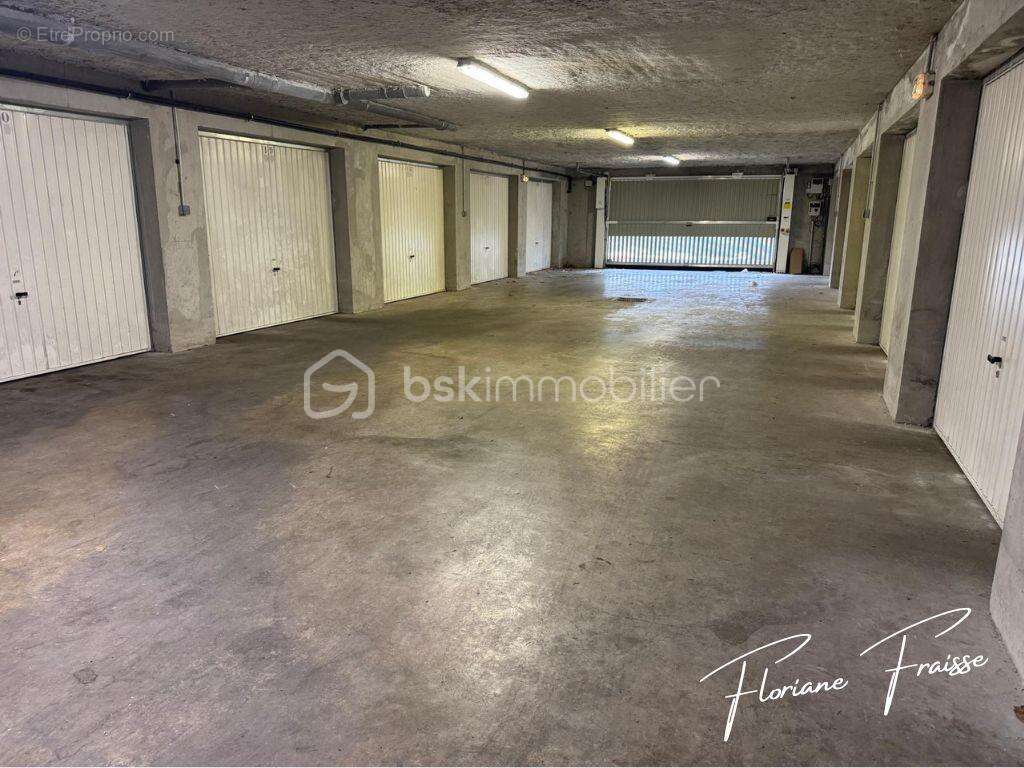 Appartement T4 de 84 m² – Terrasse – 3 Chambres – Place parking privative – Garage 30 m² en option - photo 18