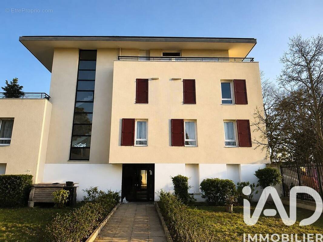 Photo 1 - Appartement à LES MUREAUX