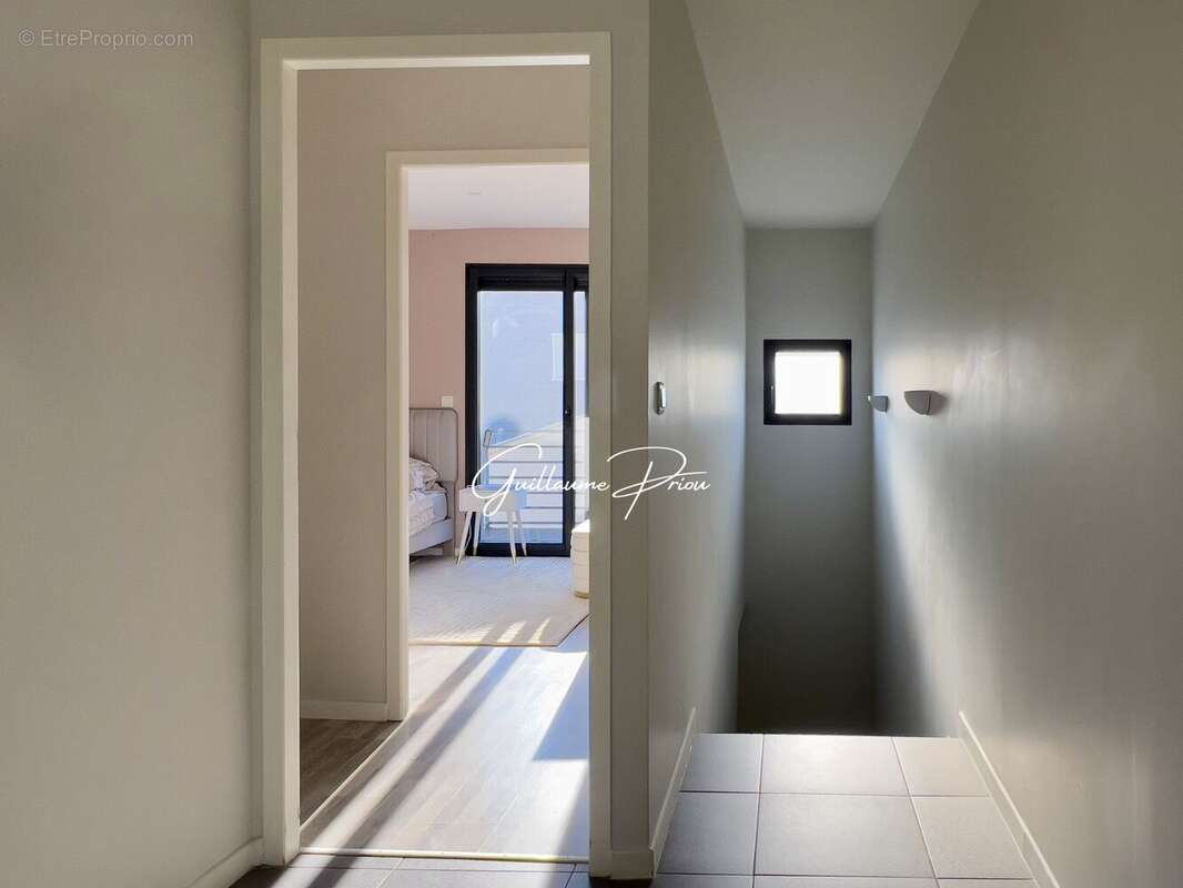 Maison 141 m² à Carbon-Blanc  - photo 18