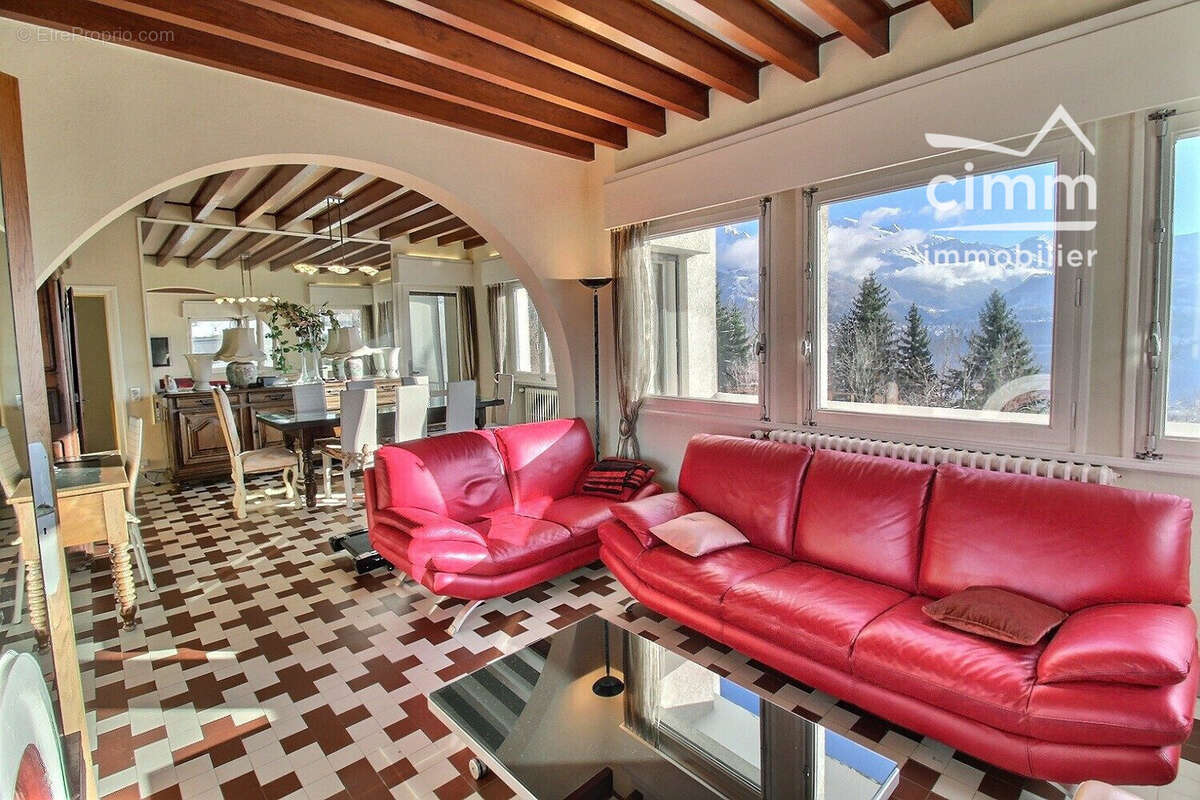 Maison 277 m² à Passy  - photo 2
