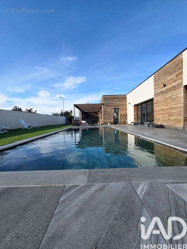 Photo 4 - Maison à PIA