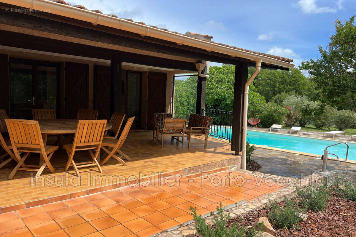 Maison 6 pièces 110 m² à vendre à Porto-Vecchio (20137) - photo 7