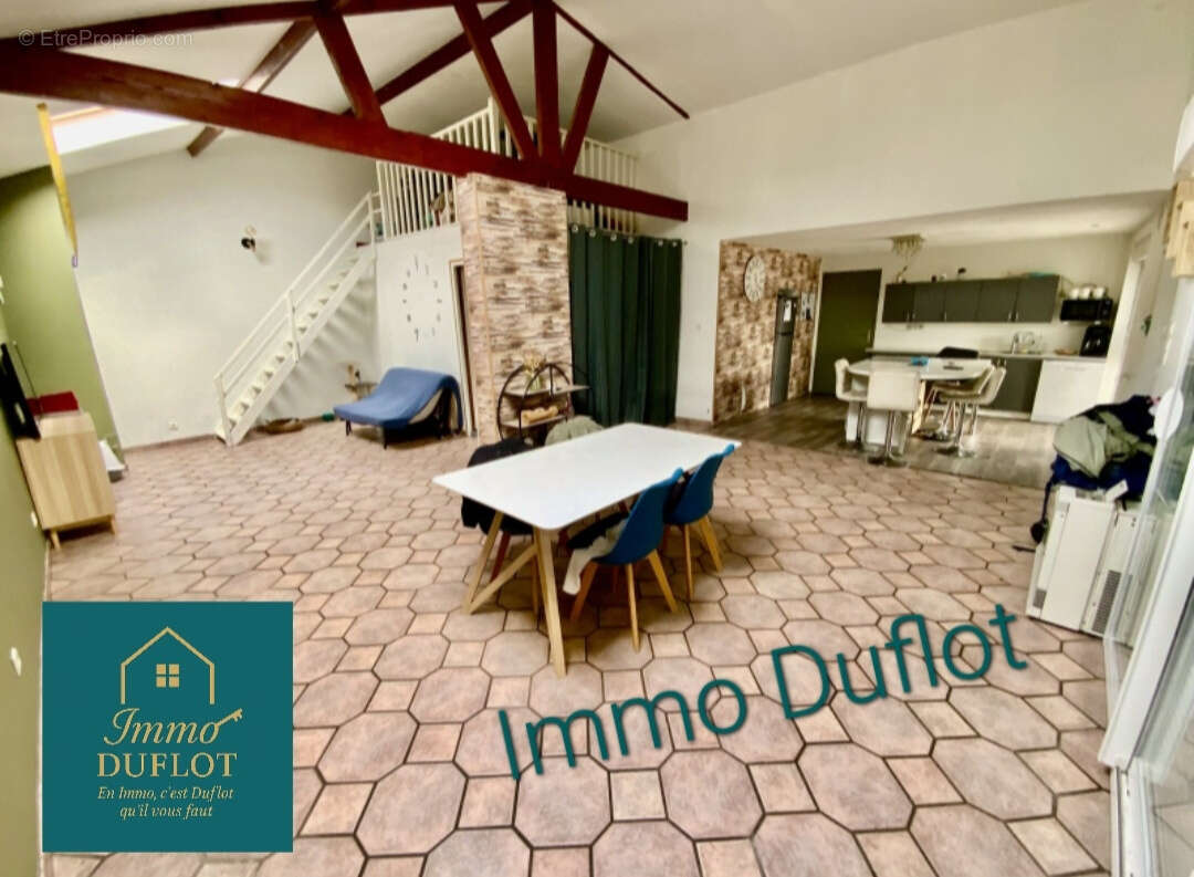 Maison à THUN-SAINT-AMAND