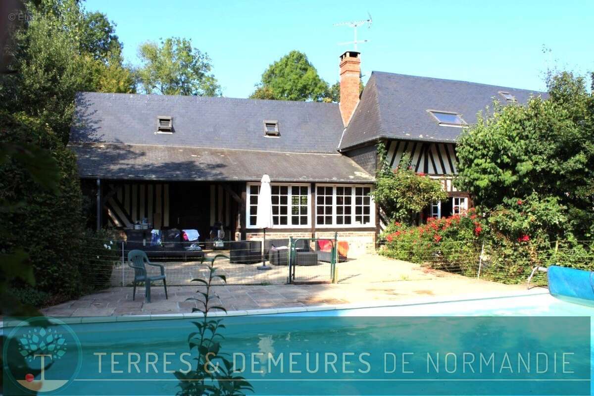 Maison à PONT-L'EVEQUE