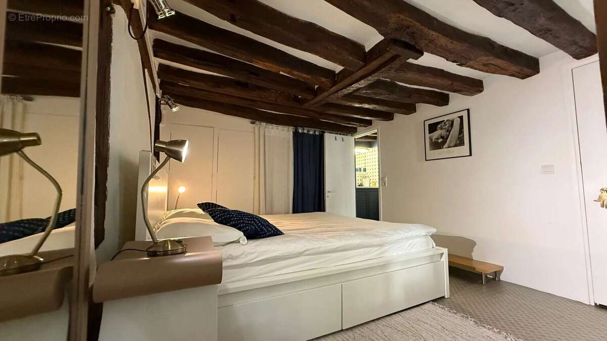 Appartement à PARIS-5E