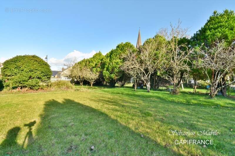 Maison à ROZ-SUR-COUESNON