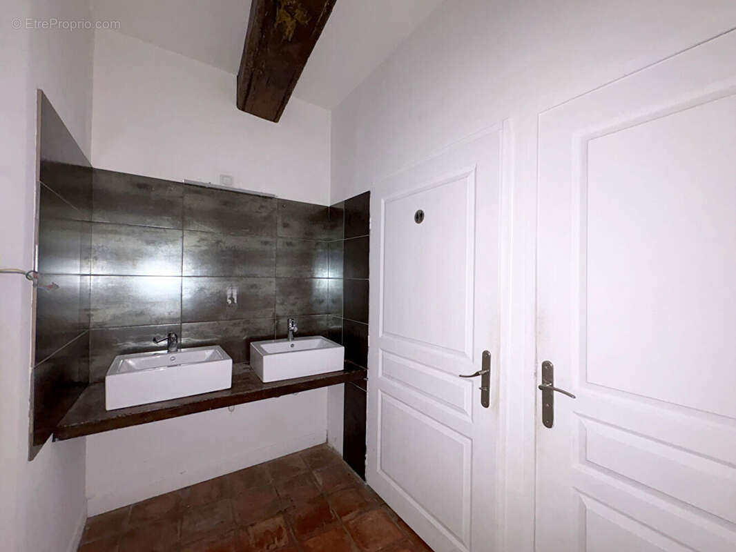 Immeuble Carcassonne 120 m² - photo 10
