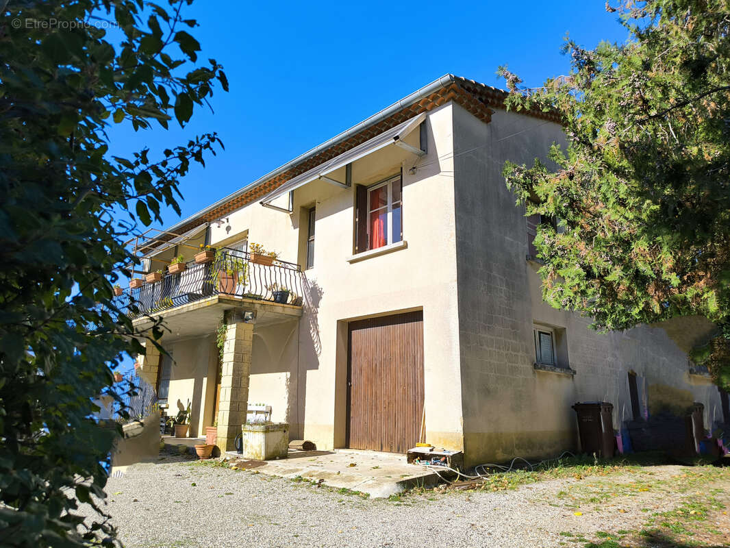 Maison à SAINT-LAURENT-LA-VERNEDE