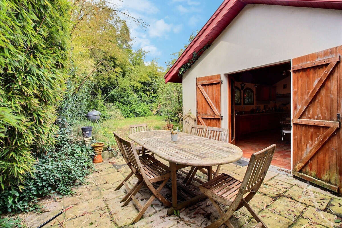 Maison Villenave D'Ornon - 7 pièce(s) - 156 m2 - photo 2