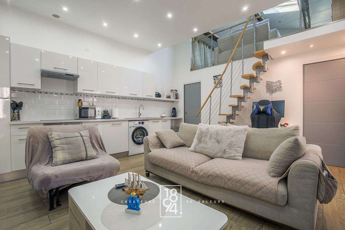 Appartement à MARSEILLE-16E