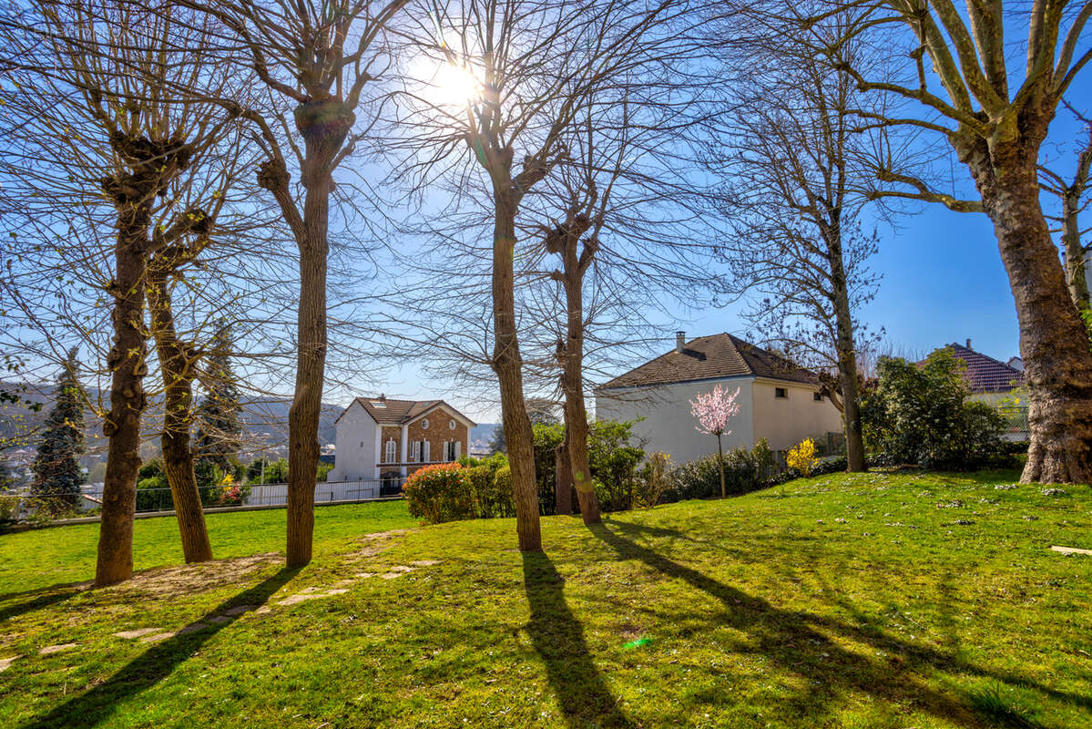 Appartement à SEVRES