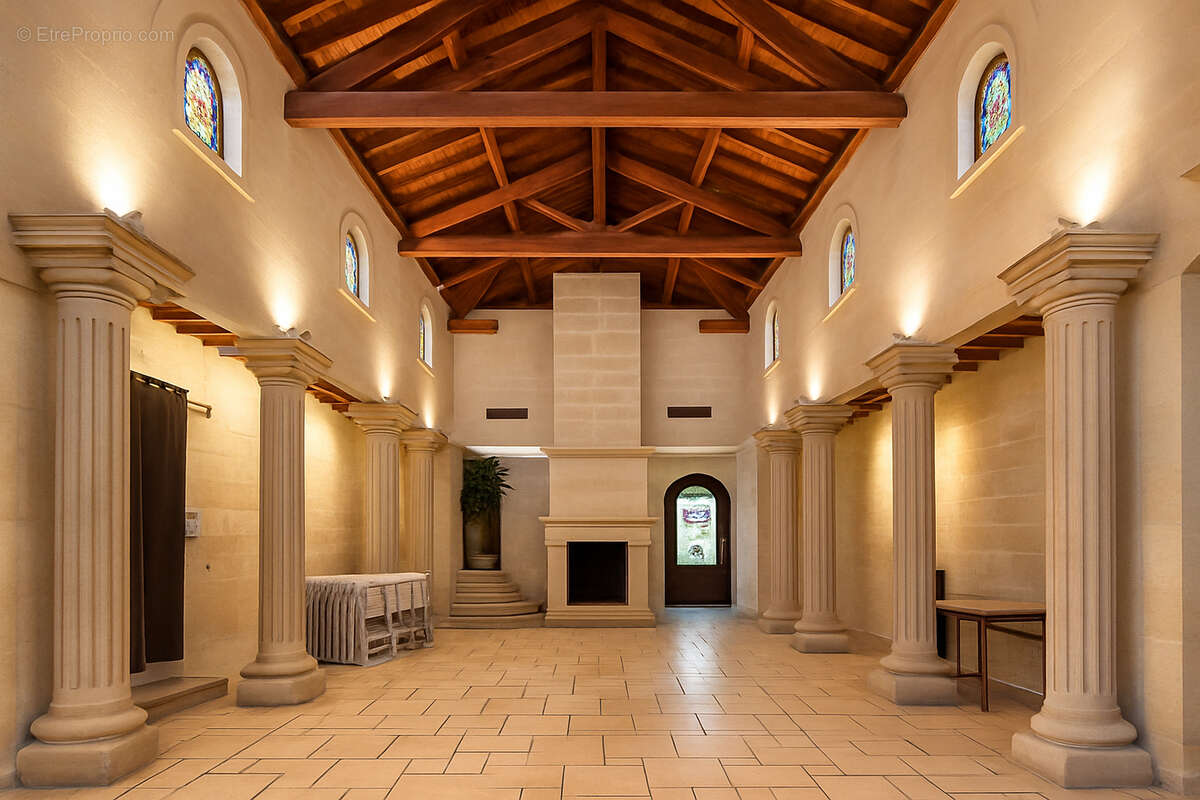 Commerce à SAINTE-EULALIE