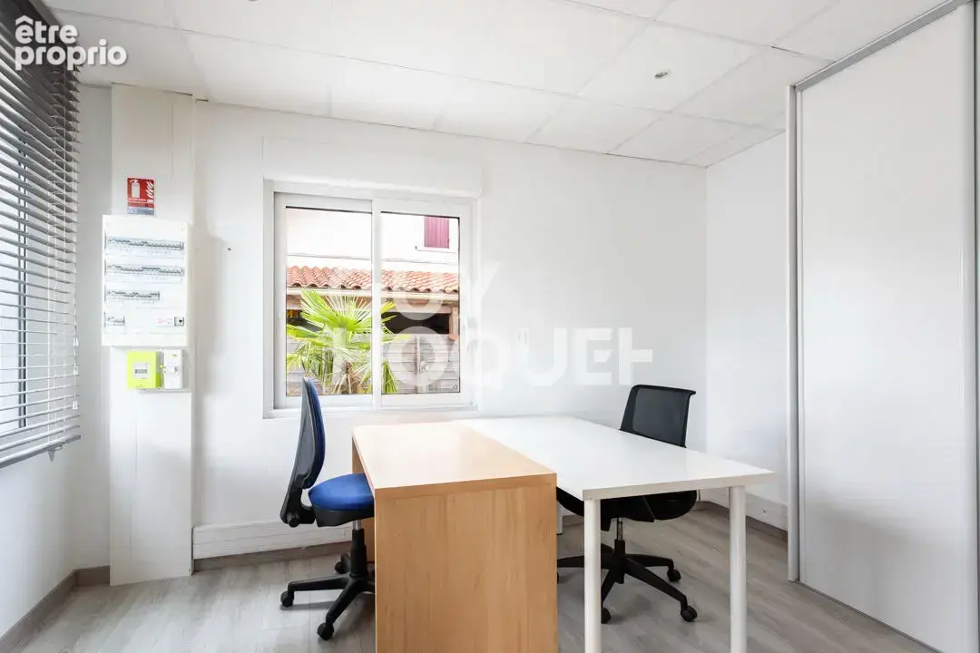 À  vendre ! local commercial de charme, idéalement situé - photo 6