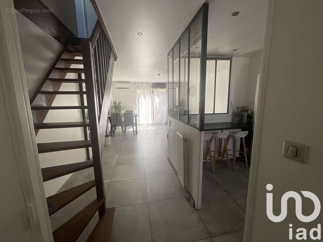 Photo 3 - Maison à VERT-SAINT-DENIS