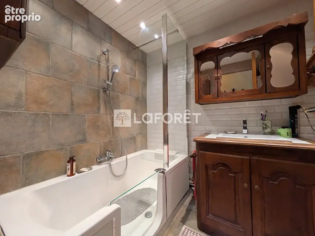 Maison T6 Les-Baux-Sainte-Croix 138m2 - photo 7