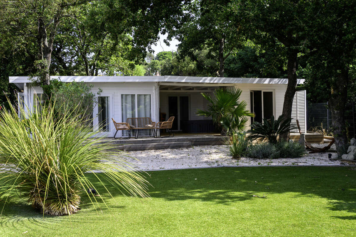 Maison à PLAN-DE-LA-TOUR