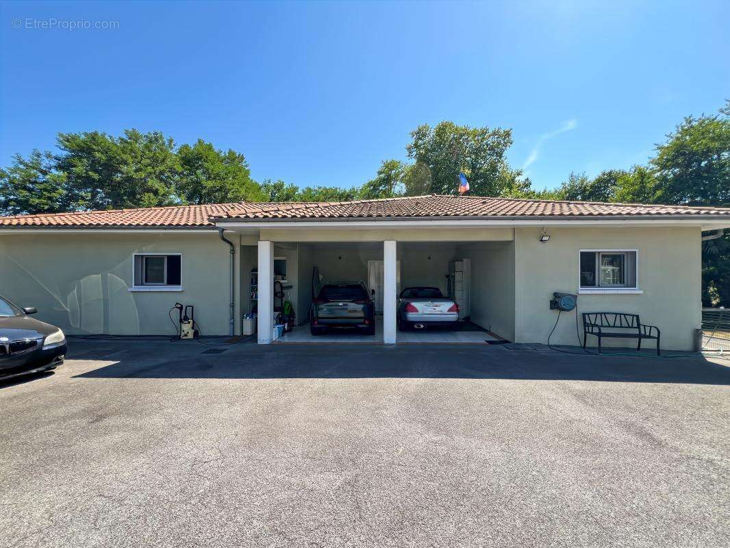 Maison 145 m² à Riviere-Saas-Et-Gourby  - photo 8