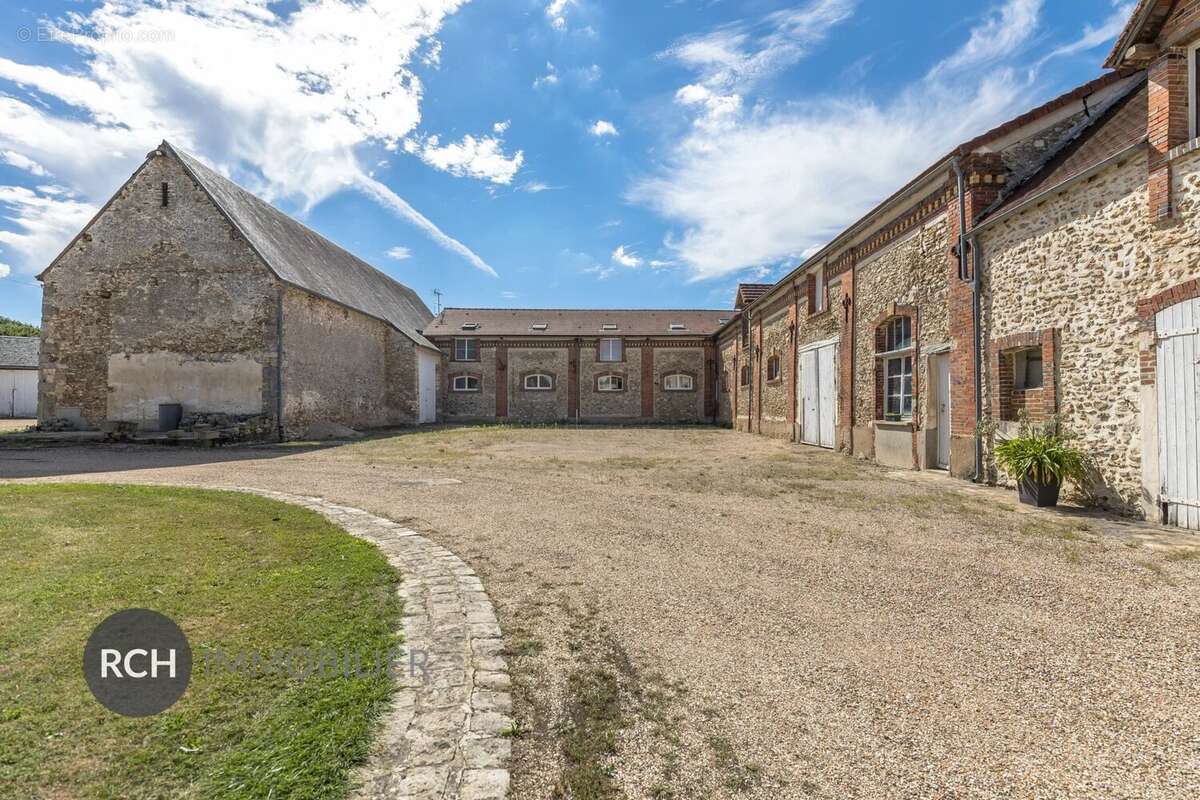 Maison à RAMBOUILLET