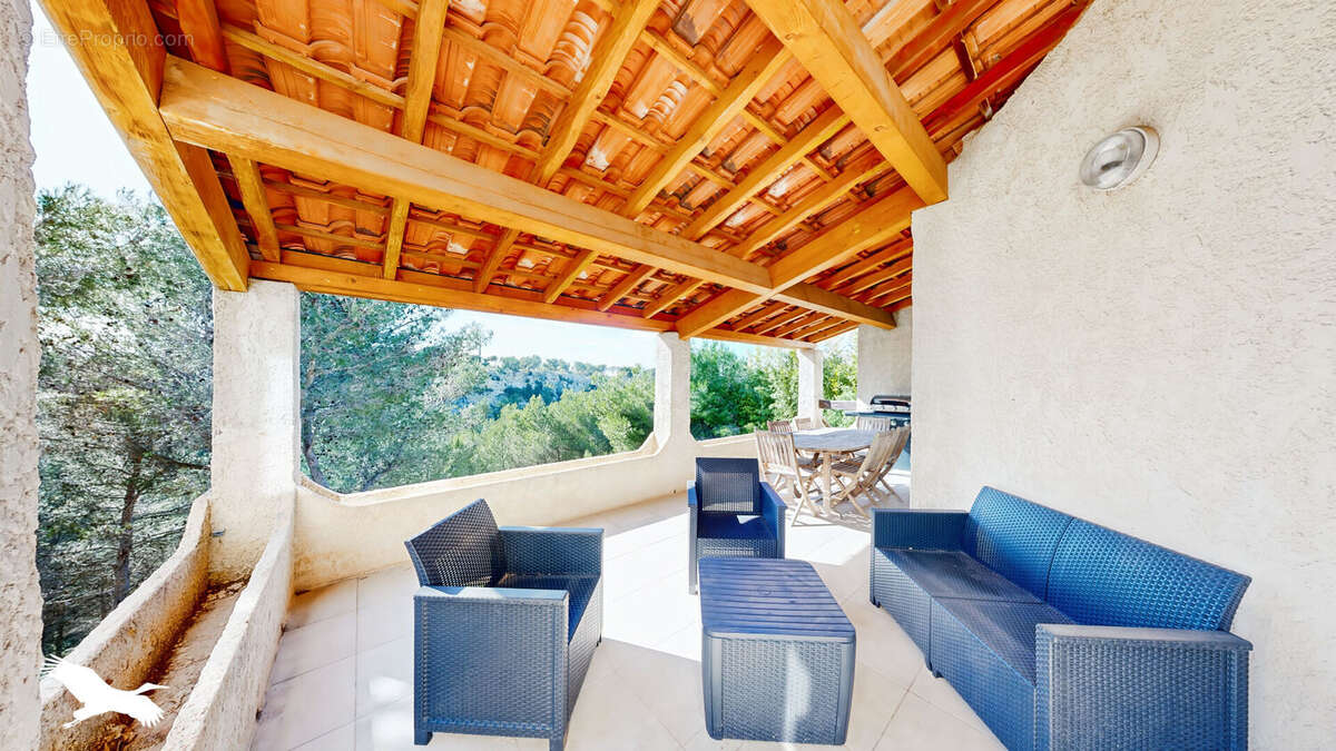 Maison à ENSUES-LA-REDONNE