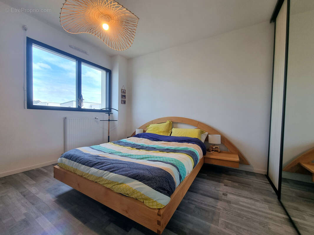 Maison à SAINT-ERBLON