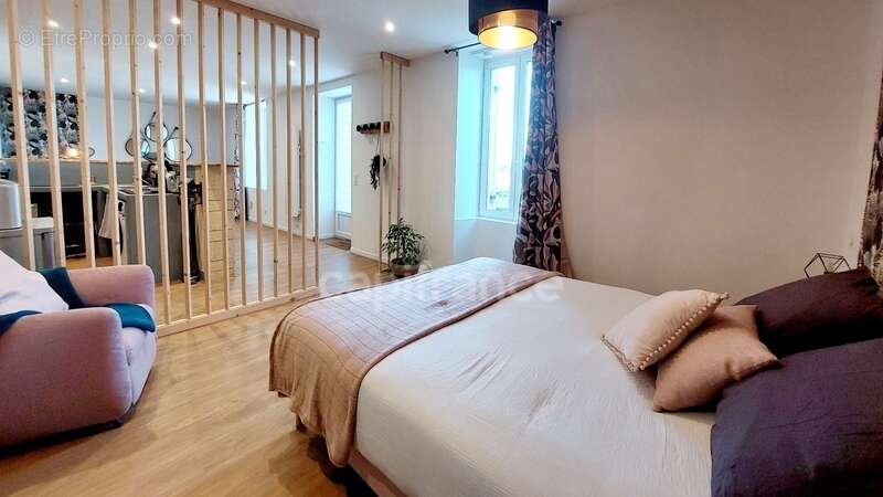 Maison à SARLAT-LA-CANEDA