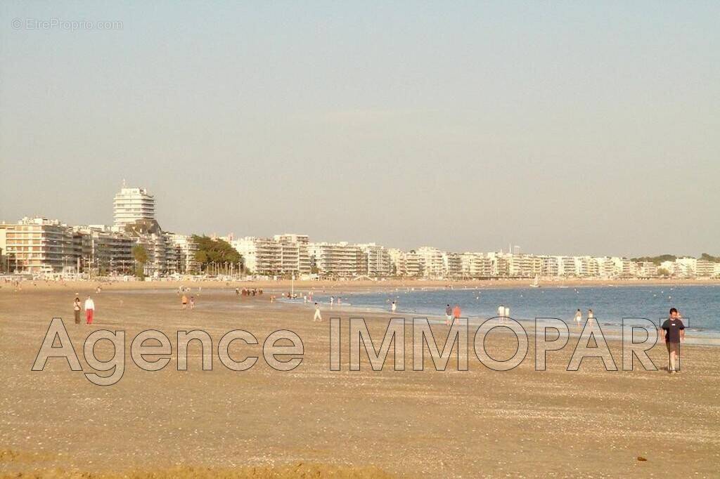 Commerce à LA BAULE-ESCOUBLAC