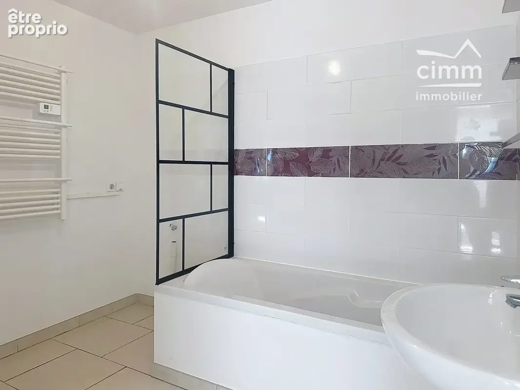 Maison 6 pièces 109 m² à vendre à Chateau-Renard (45220) - photo 6