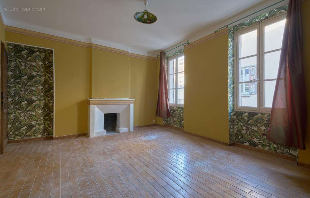Maison à MANOSQUE